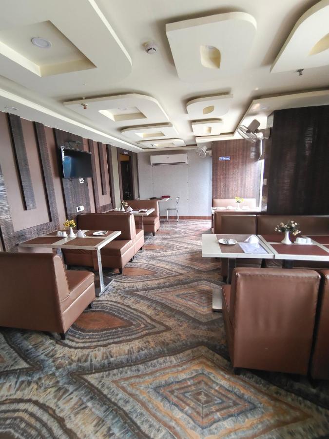 Hotel O.P.S Haora Екстер'єр фото